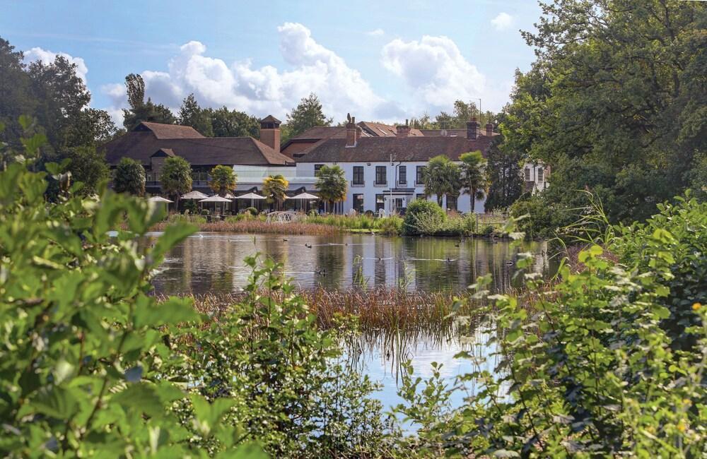 Frensham Pond Country House Hotel & Spa فارنهام المظهر الخارجي الصورة