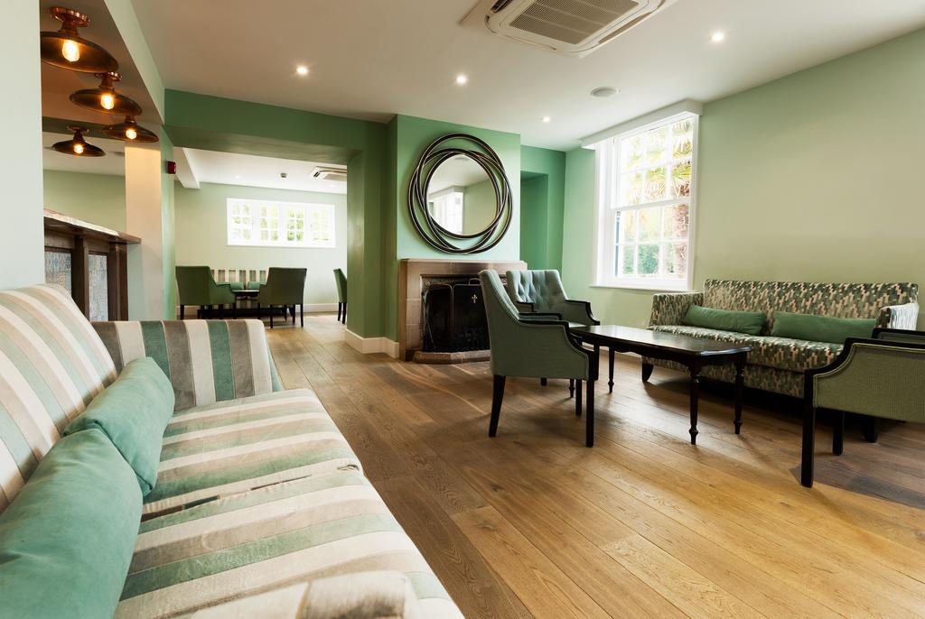 Frensham Pond Country House Hotel & Spa فارنهام المظهر الخارجي الصورة