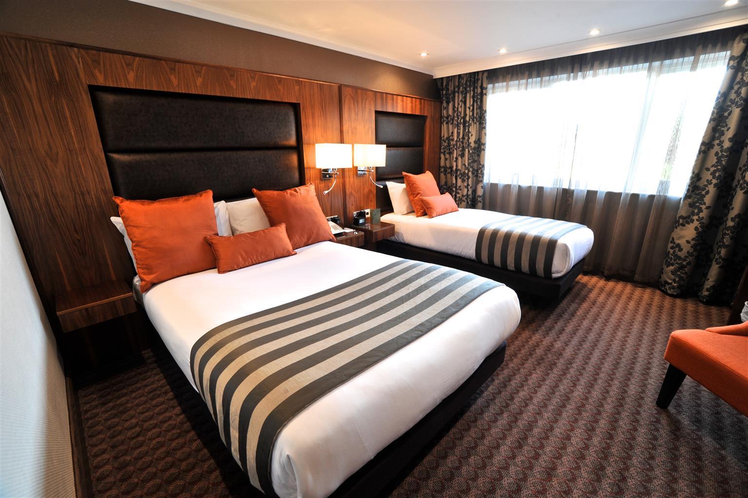 Frensham Pond Country House Hotel & Spa فارنهام المظهر الخارجي الصورة