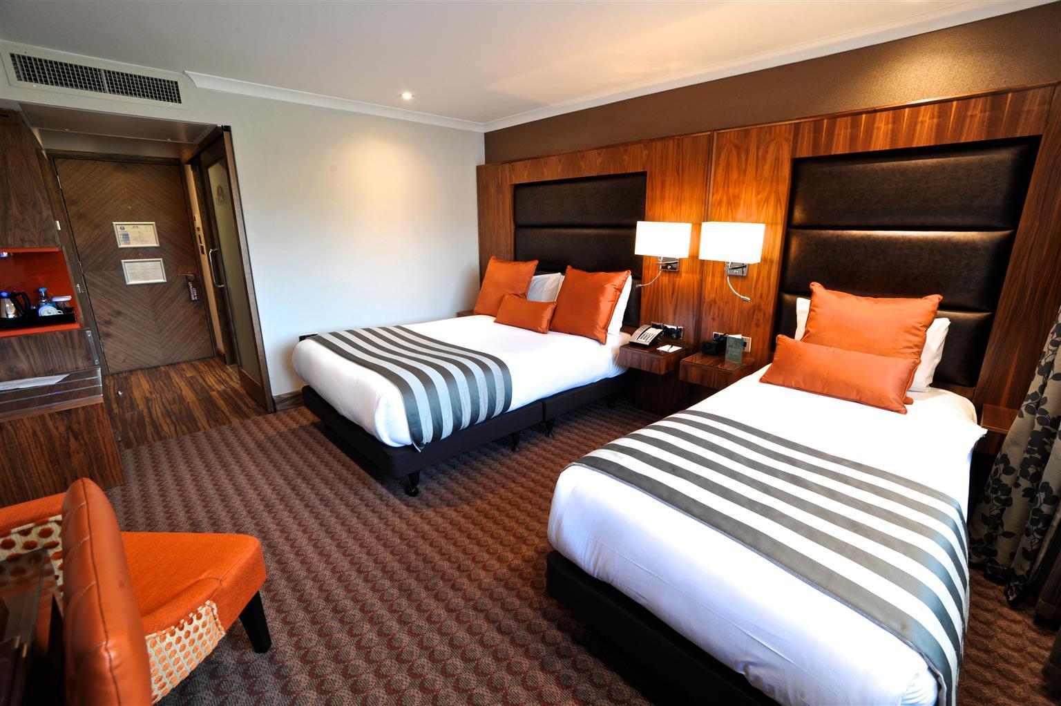 Frensham Pond Country House Hotel & Spa فارنهام المظهر الخارجي الصورة