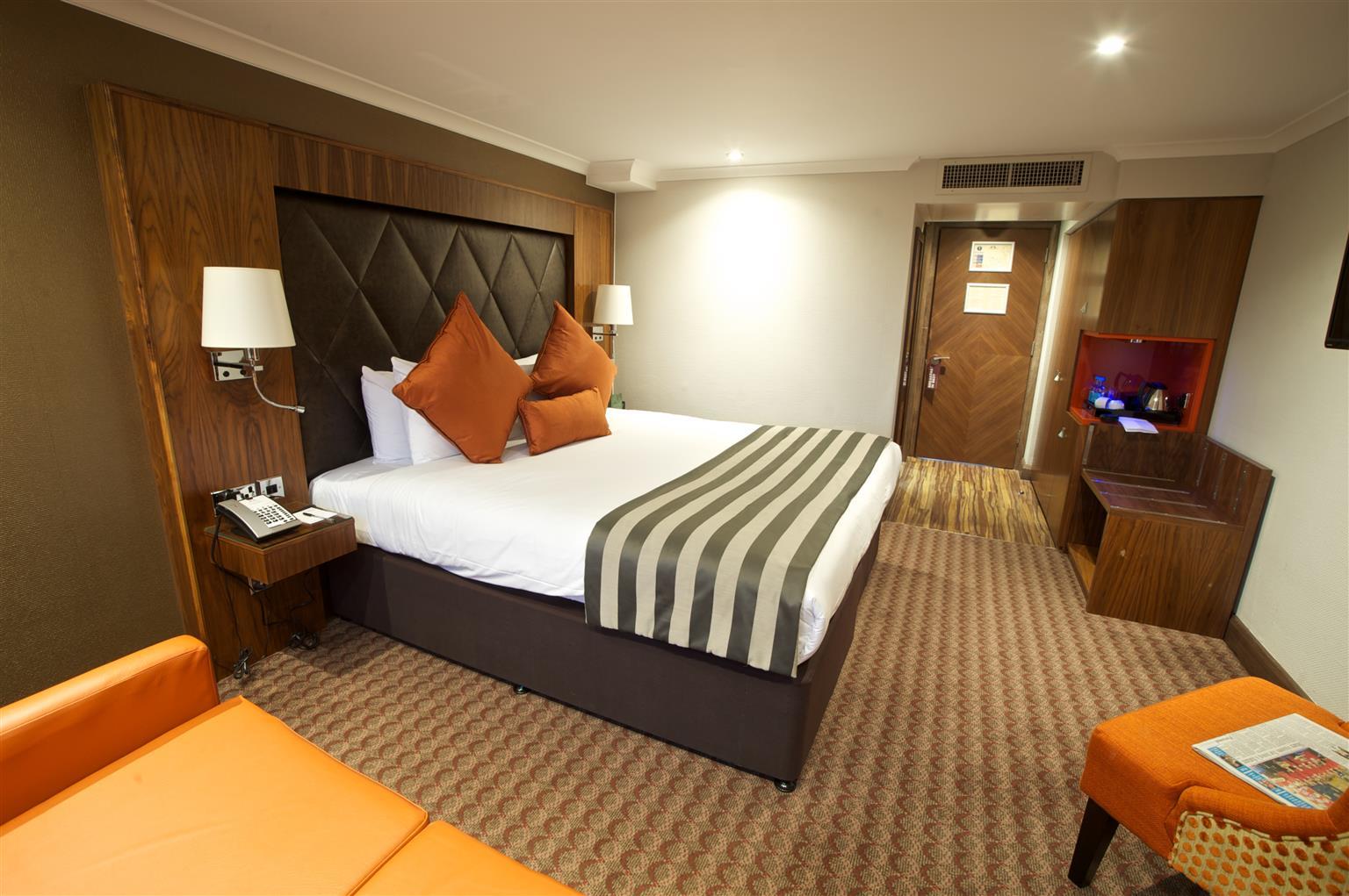 Frensham Pond Country House Hotel & Spa فارنهام المظهر الخارجي الصورة